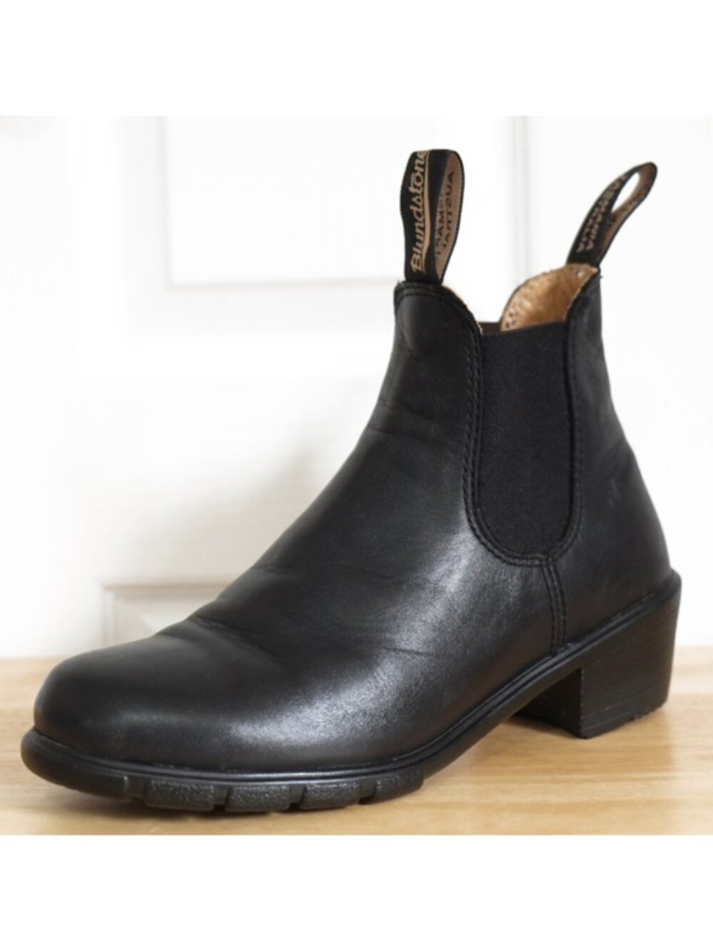 Blundstone black ankle boots - Barely Worn